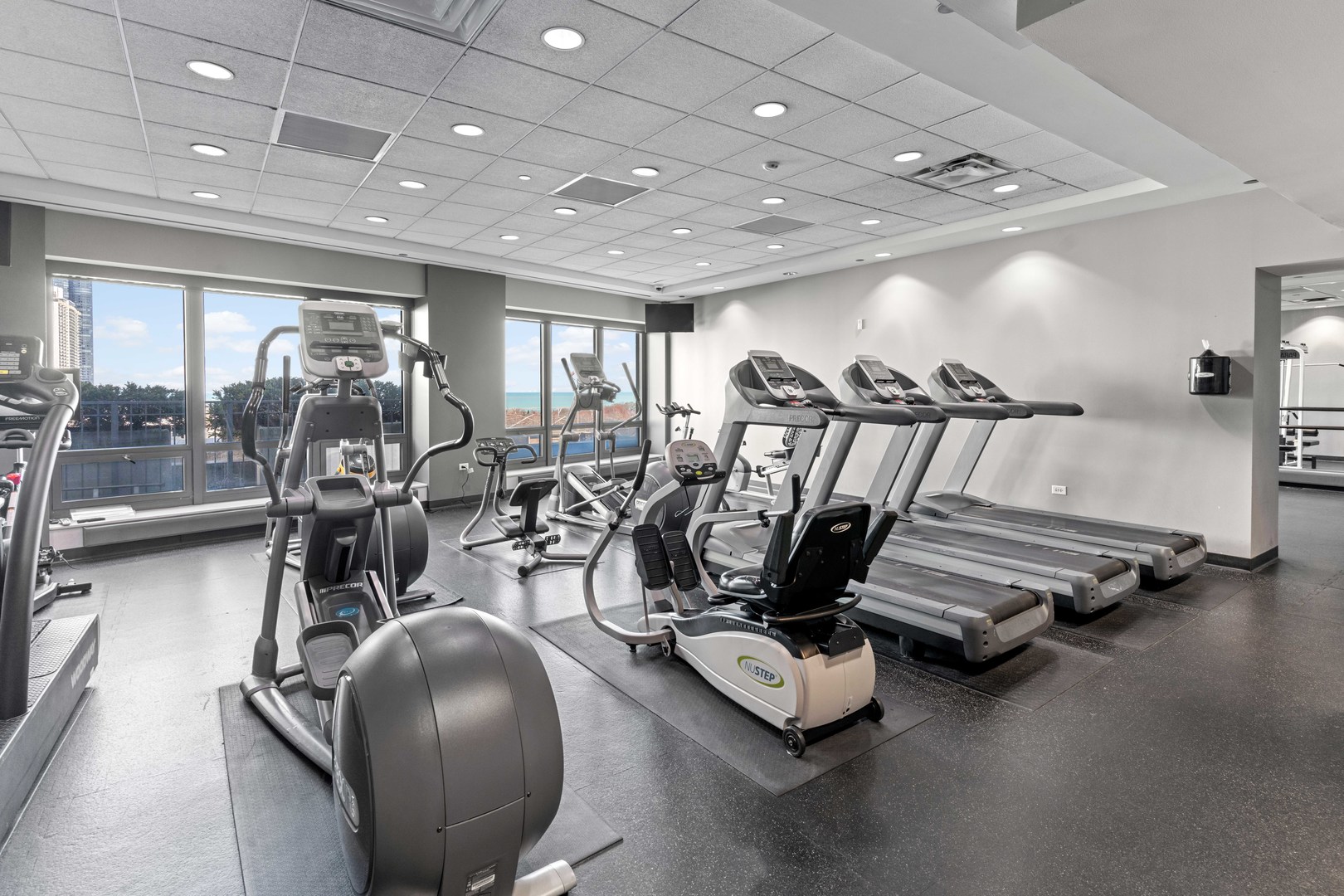 130 N Garland Court #5303, Chicago, IL 60602