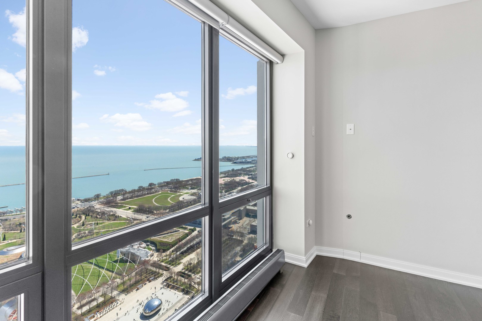 130 N Garland Court #5303, Chicago, IL 60602