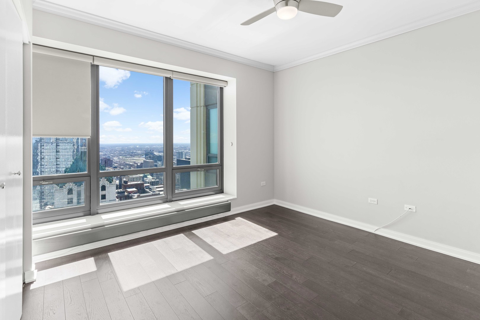 130 N Garland Court #5303, Chicago, IL 60602