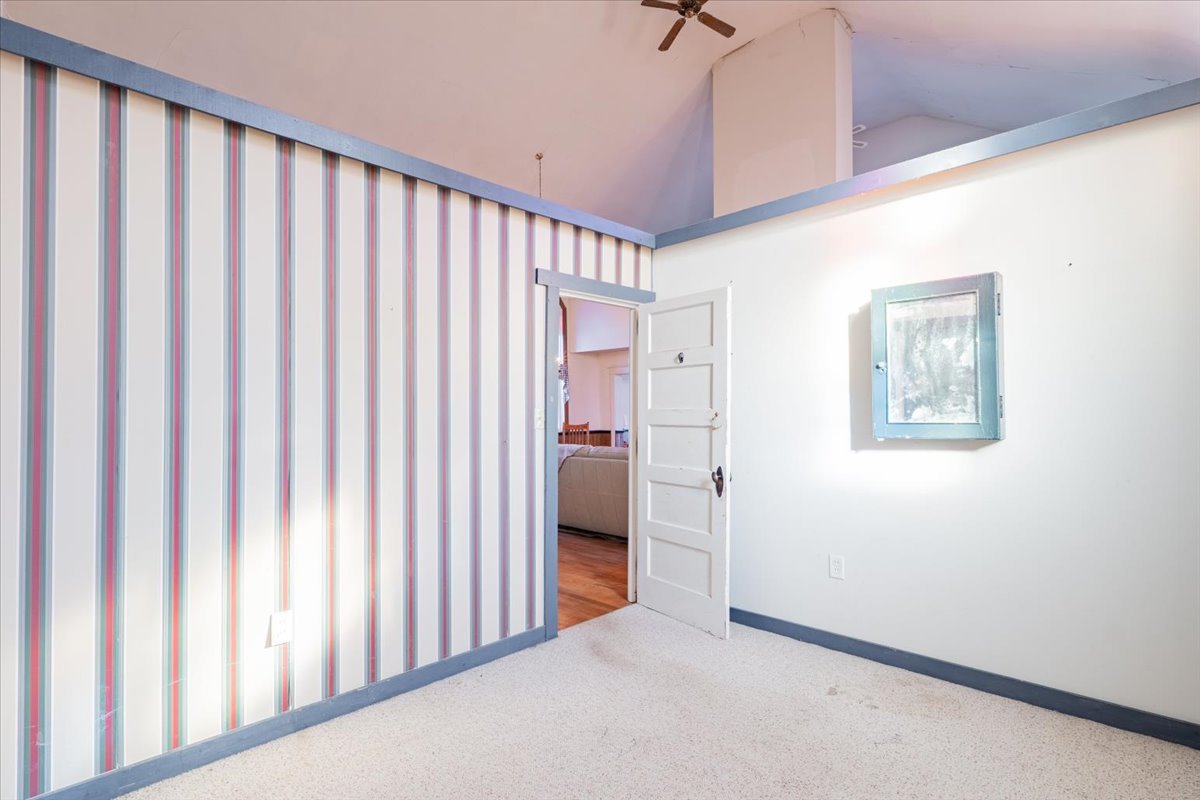 269 Chicago Street, Dewitt, IL 61735