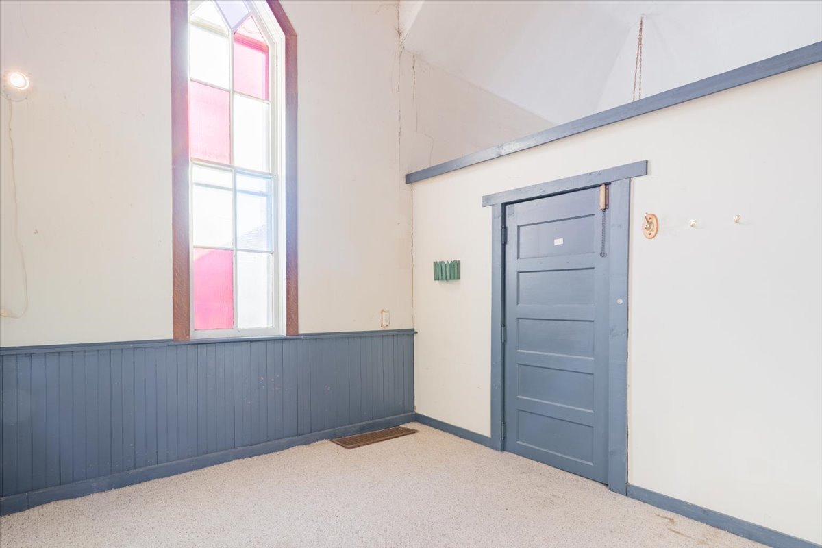 269 Chicago Street, Dewitt, IL 61735