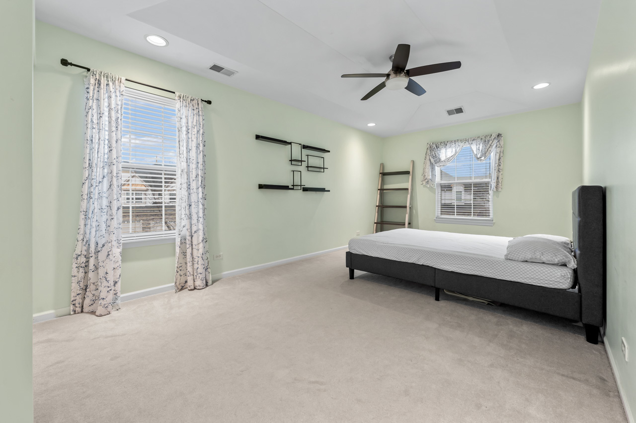 394 Shadow Creek Drive #394, Vernon Hills, IL 60061