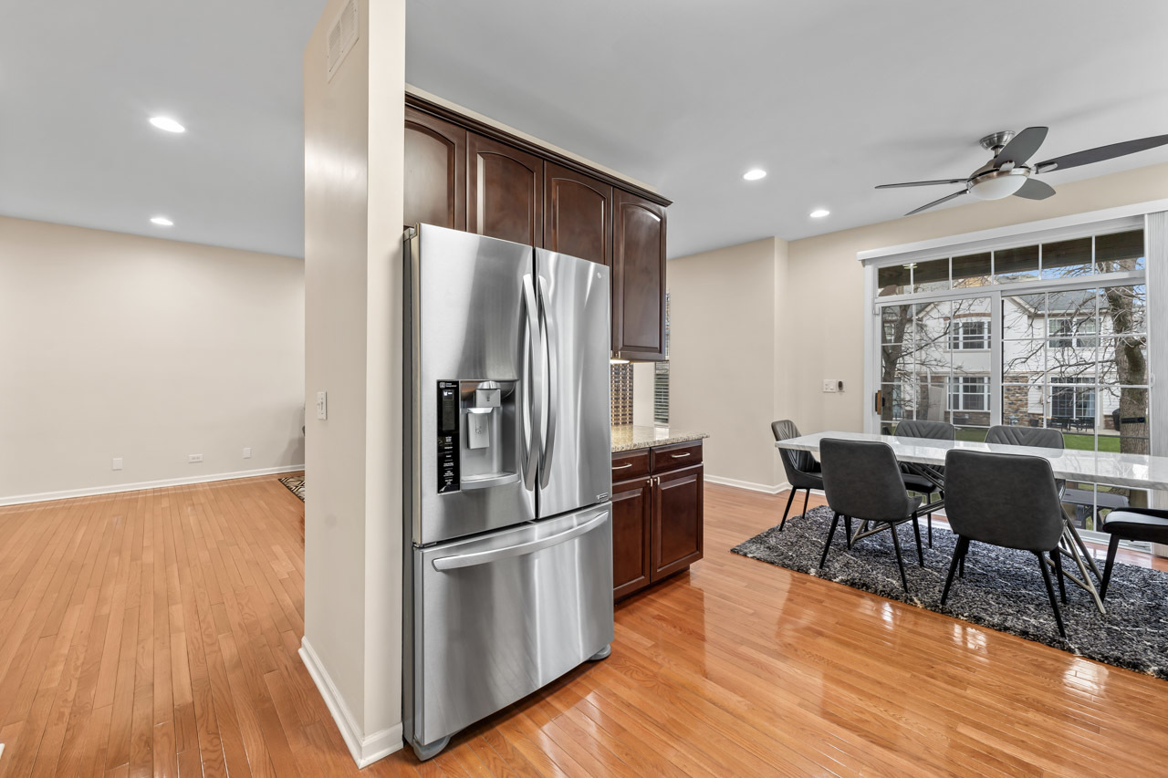 394 Shadow Creek Drive #394, Vernon Hills, IL 60061