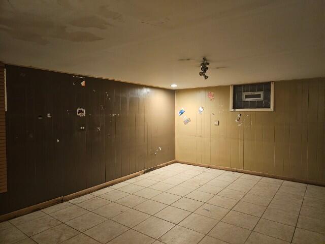 16019 Myrtle Avenue, Harvey, IL 60426