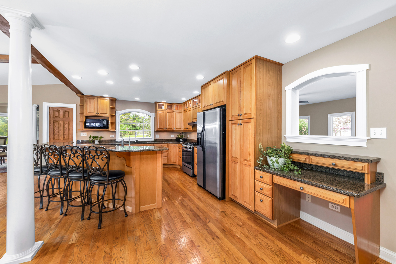 9S141 Meadowlark Lane, Naperville, IL 60565