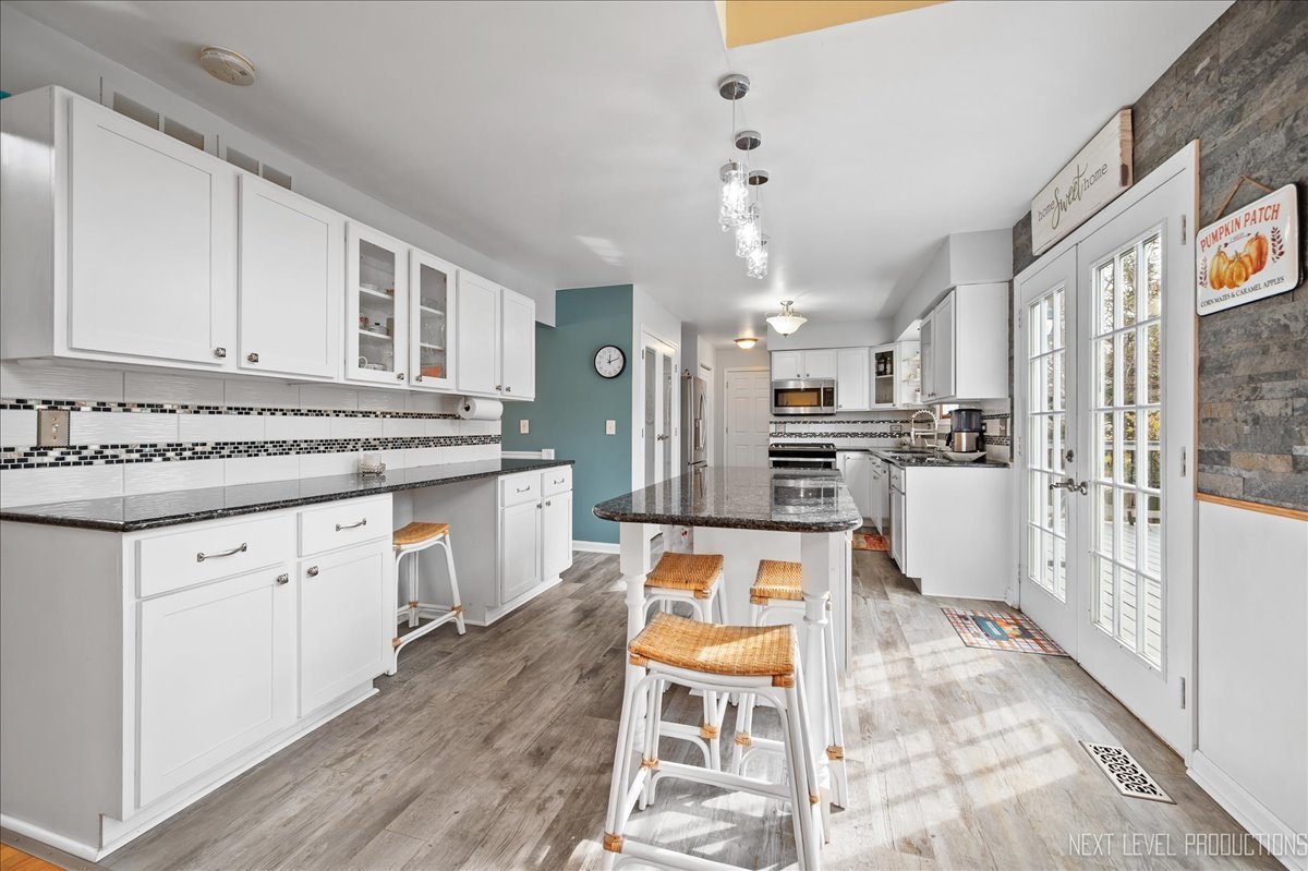 North Aurora, IL 60542