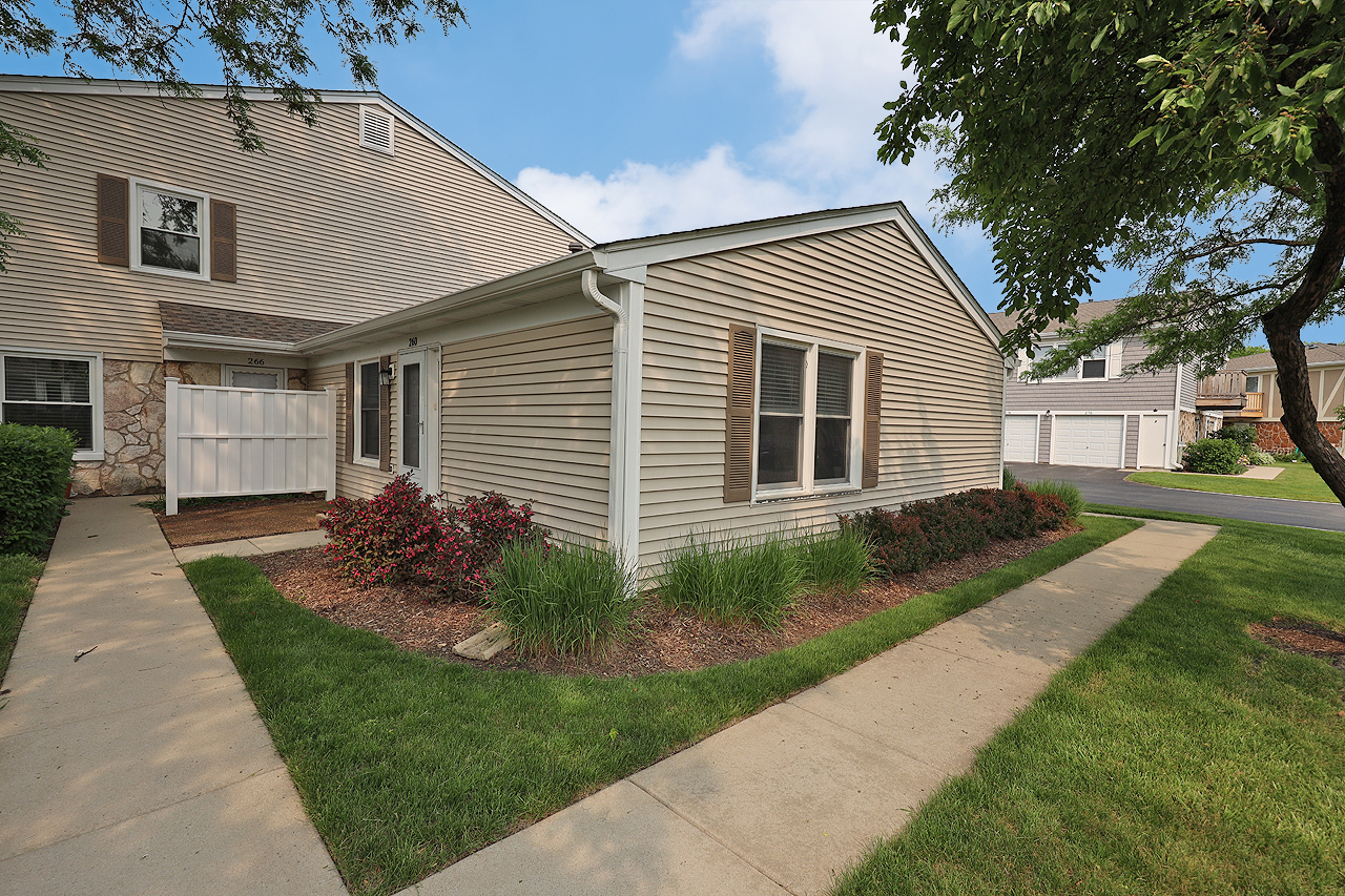 260 Nantucket Harbor #260, Schaumburg, IL 60193