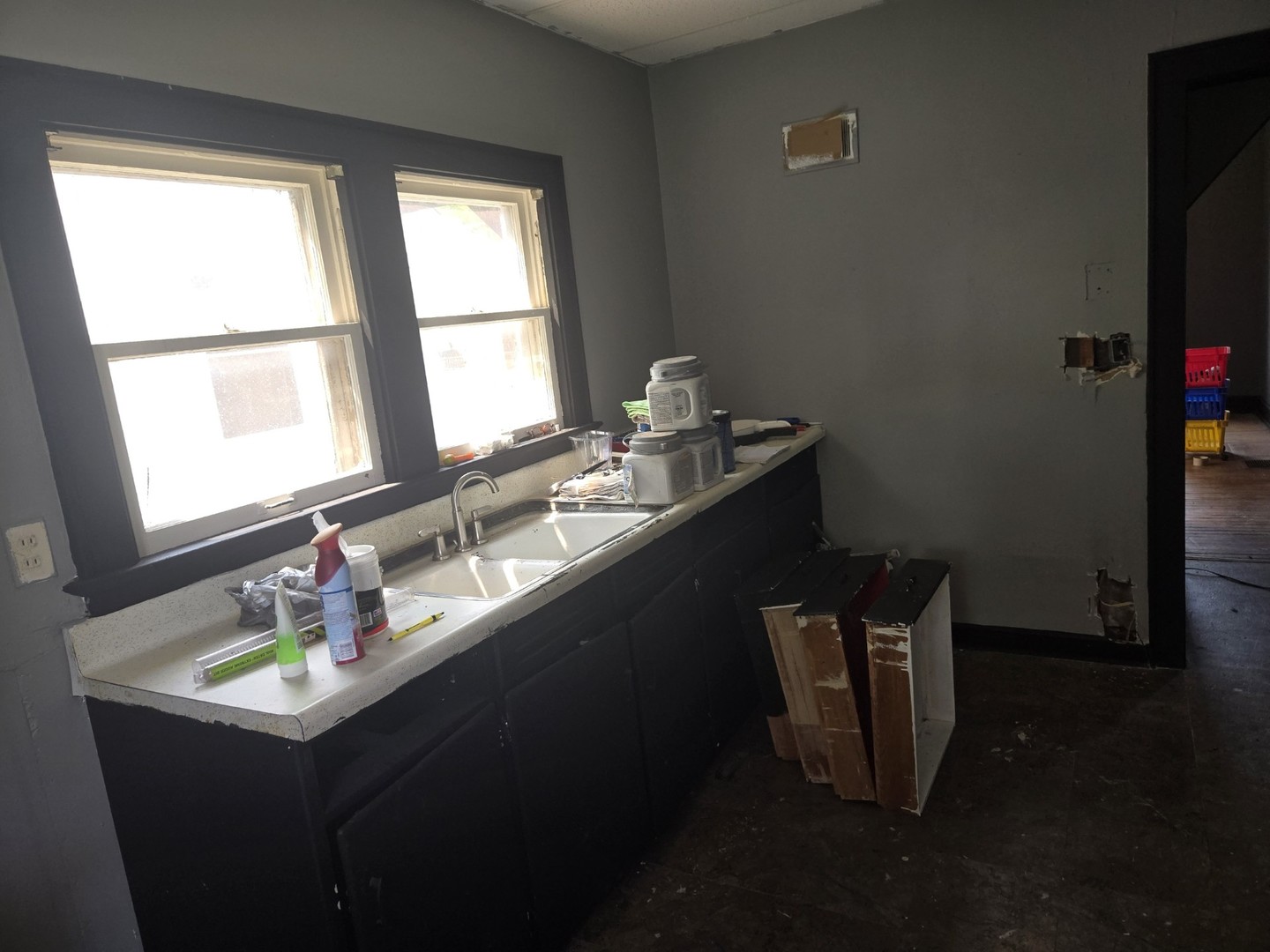 708 W Jefferson Street, Bloomington, IL 61701