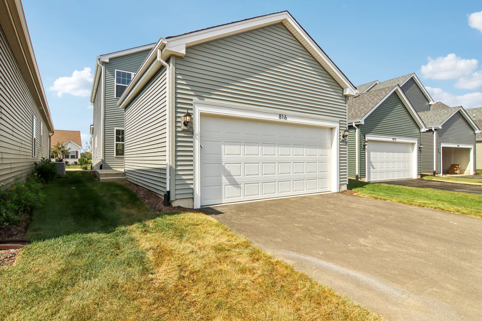 816 Simpson Avenue, Elburn, IL 60119