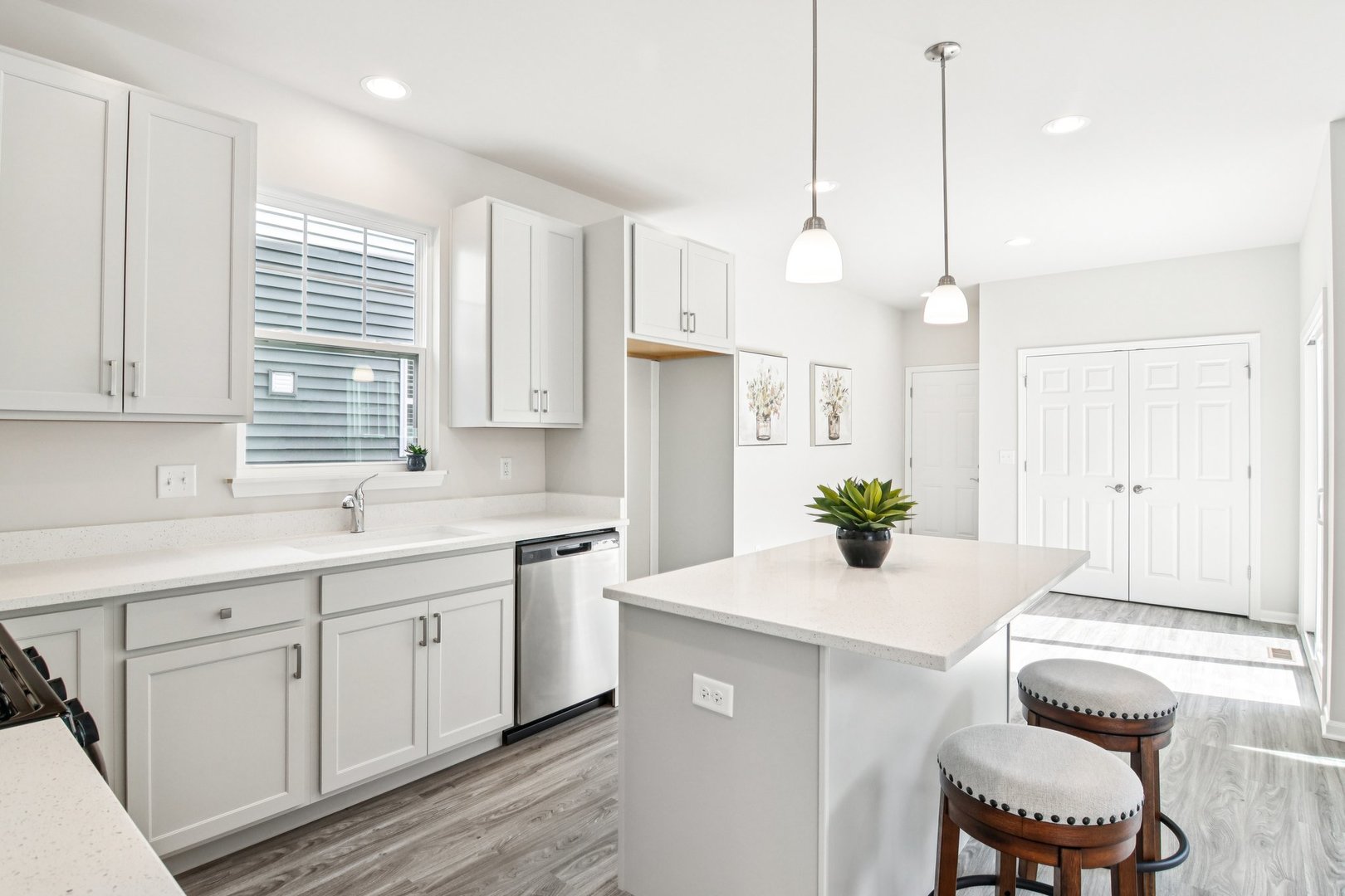 816 Simpson Avenue, Elburn, IL 60119