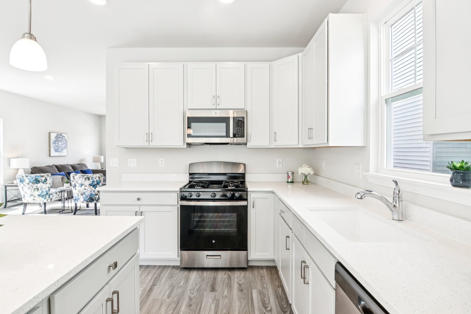 816 Simpson Avenue, Elburn, IL 60119