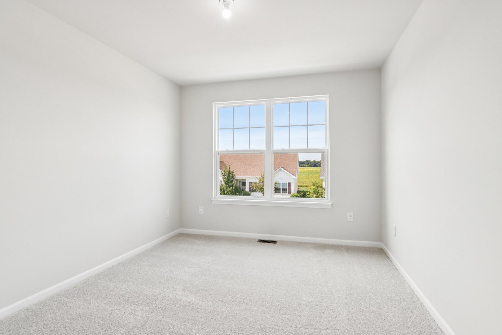 816 Simpson Avenue, Elburn, IL 60119