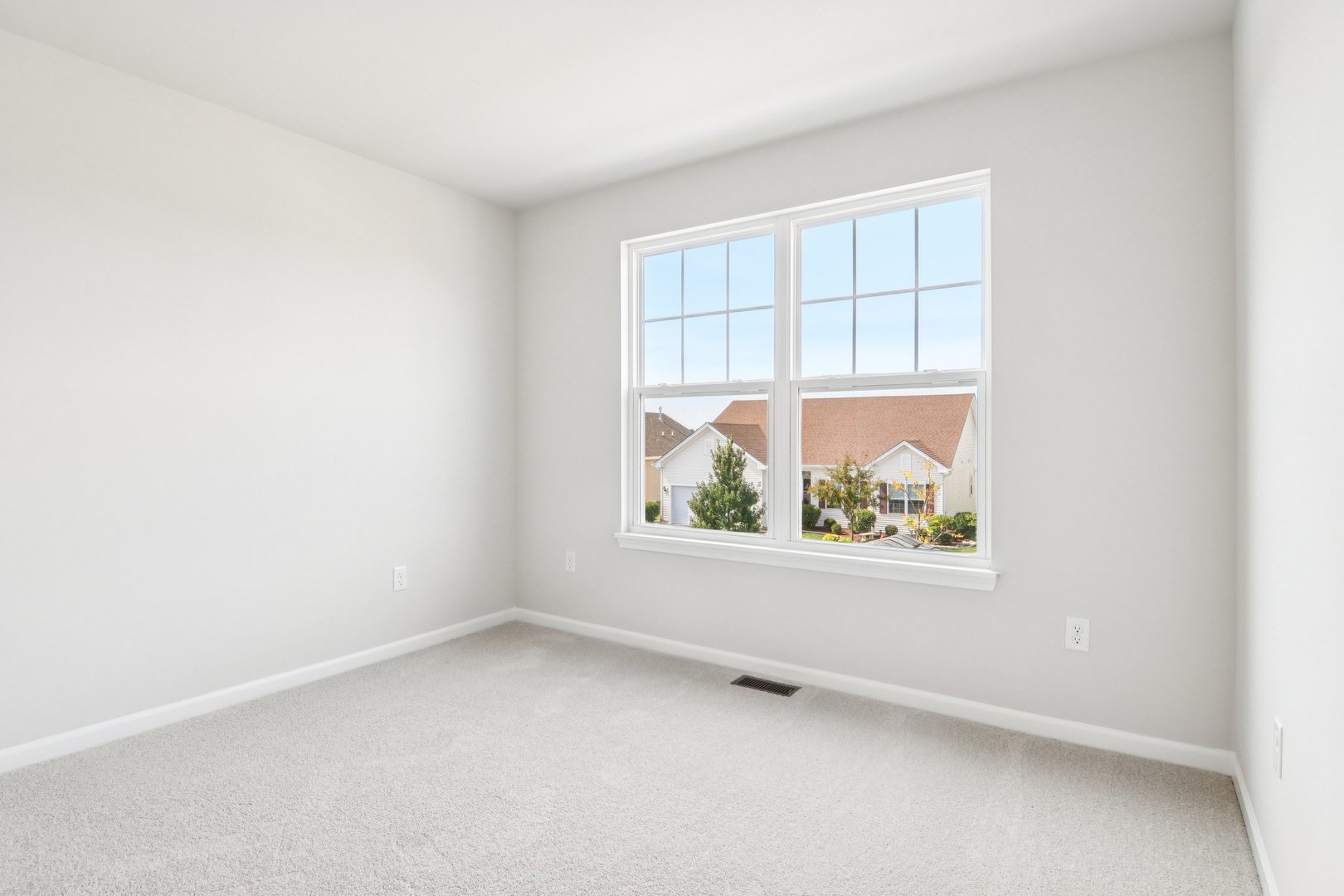 816 Simpson Avenue, Elburn, IL 60119