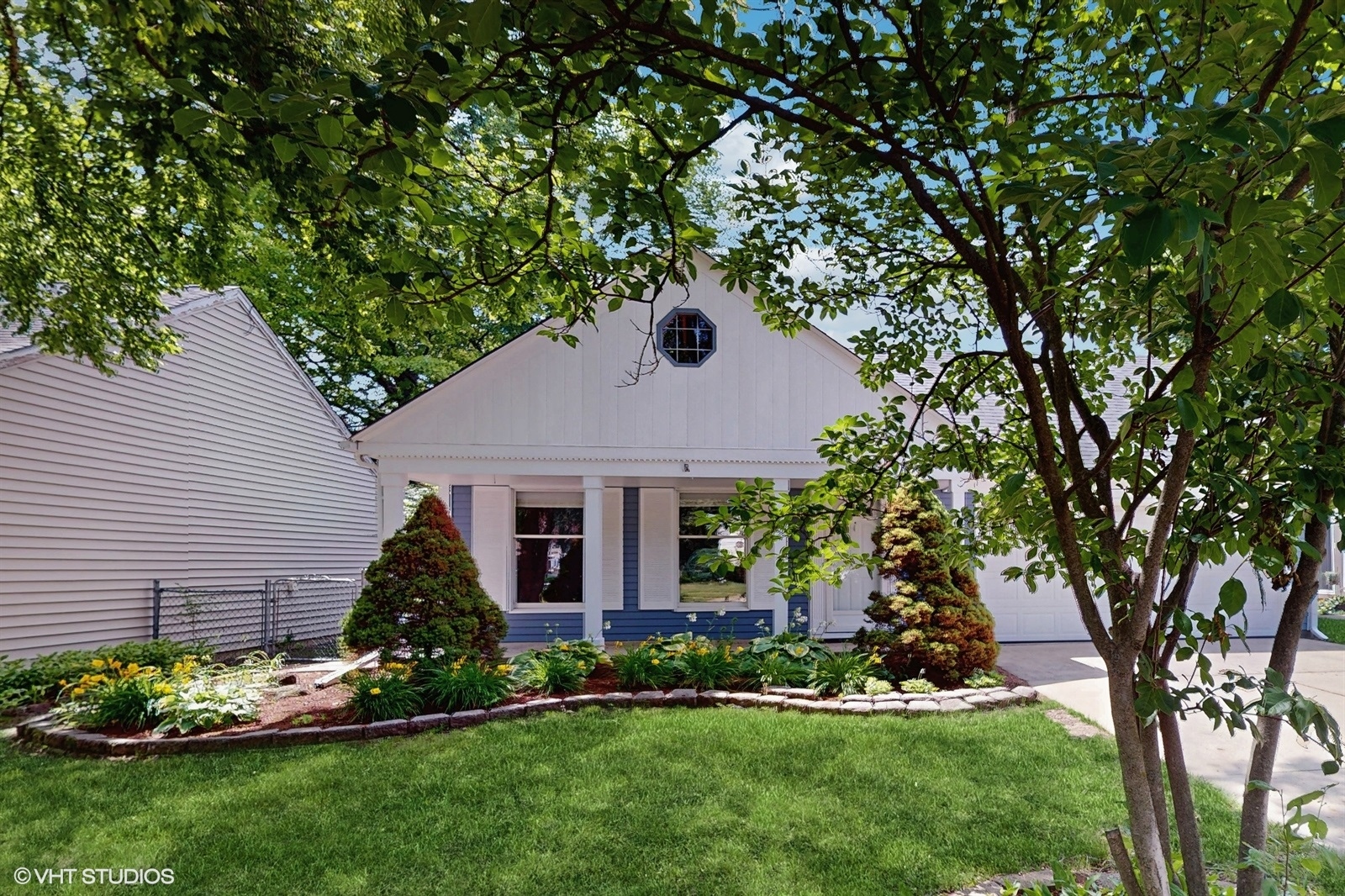 1704 Paddington Avenue, Naperville, IL 60563