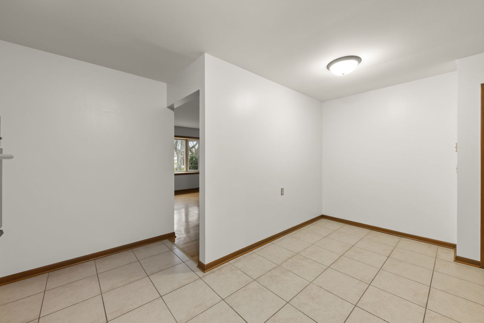 1501 Evergreen Street, St. Charles, IL 60174