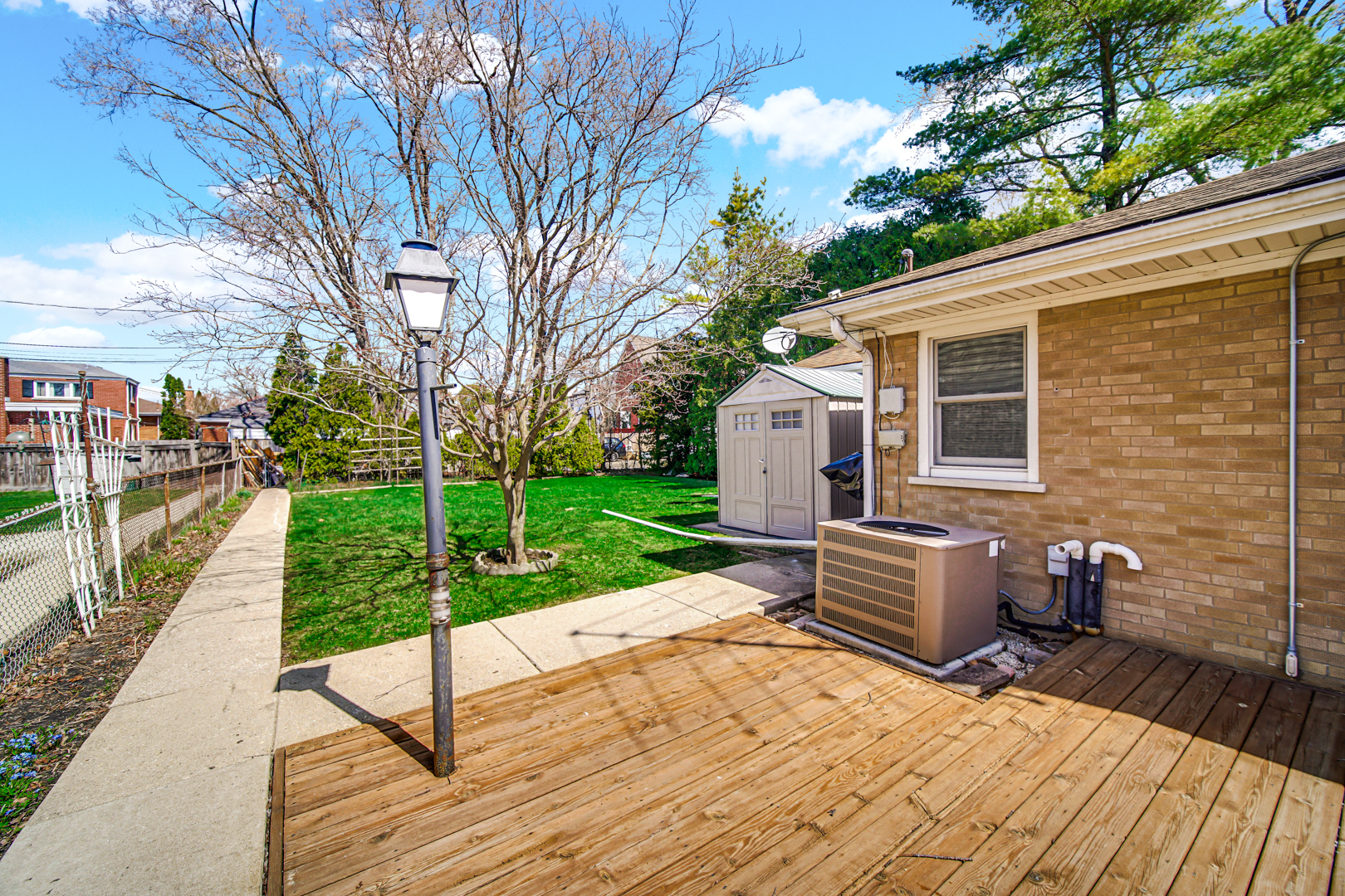 1212 W Talcott Road, Park Ridge, IL 60068