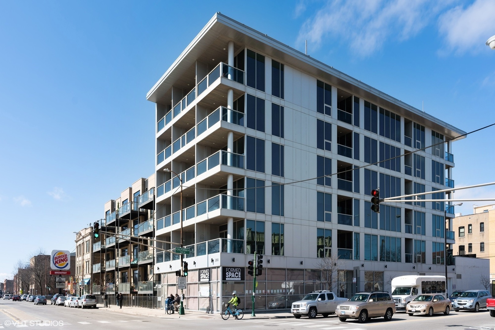 2800 W North Avenue, Chicago, IL 60647