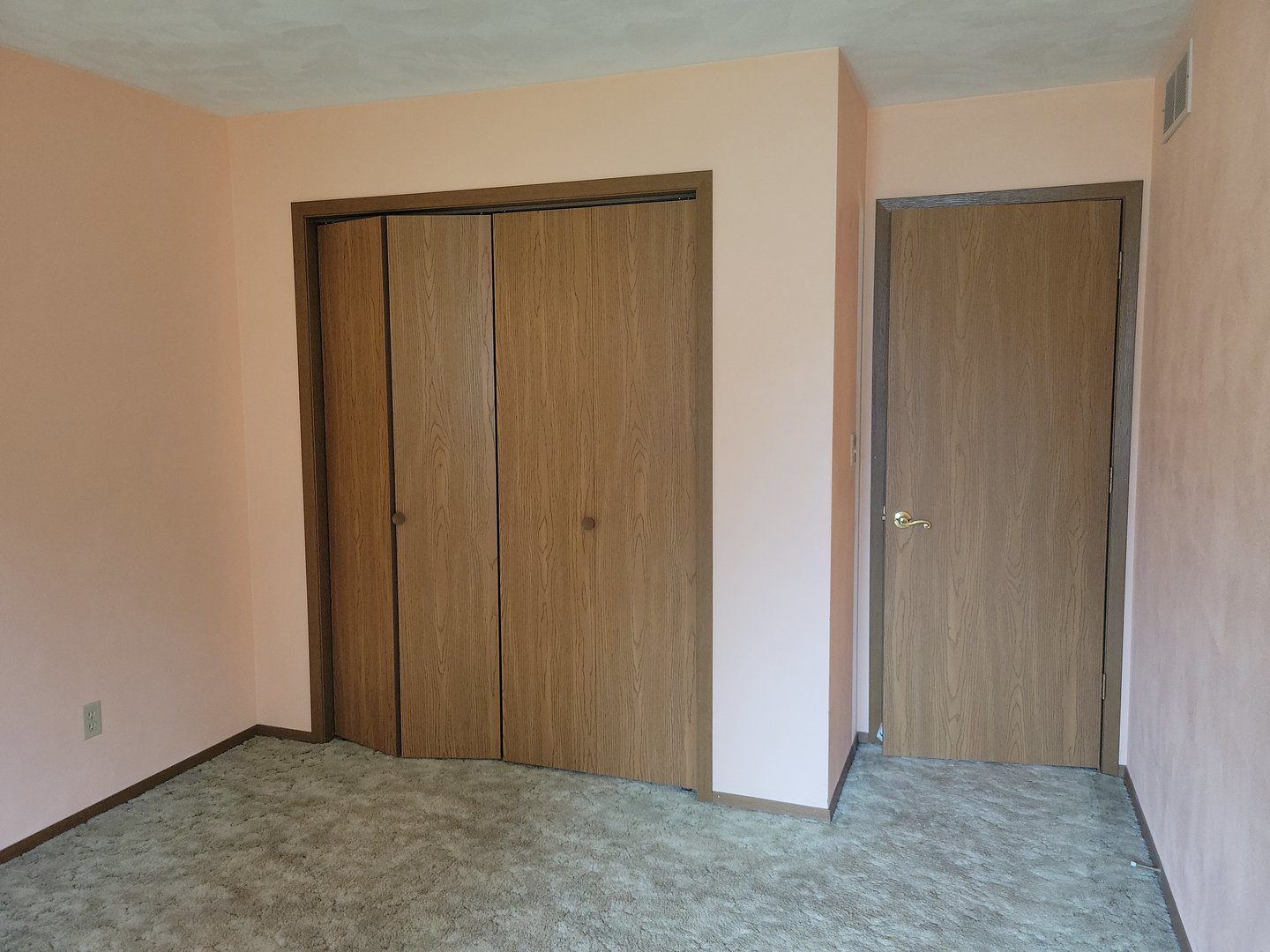 313 W Topeka Street, Toluca, IL 61369