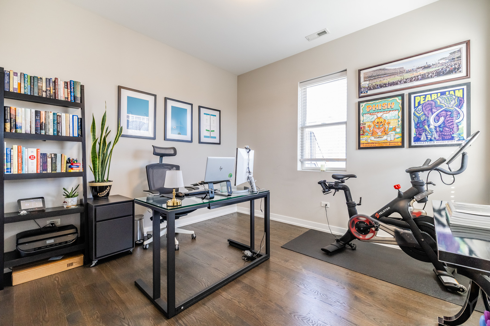 1841 N California Avenue #3C, Chicago, IL 60647