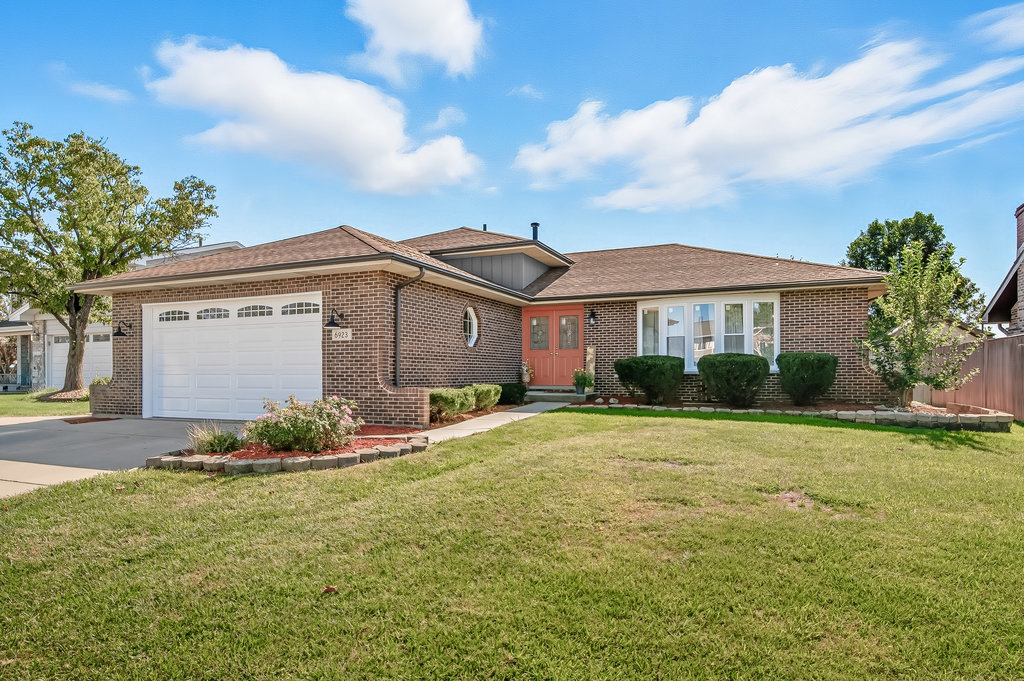 6923 154th Place, Oak Forest, IL 60452