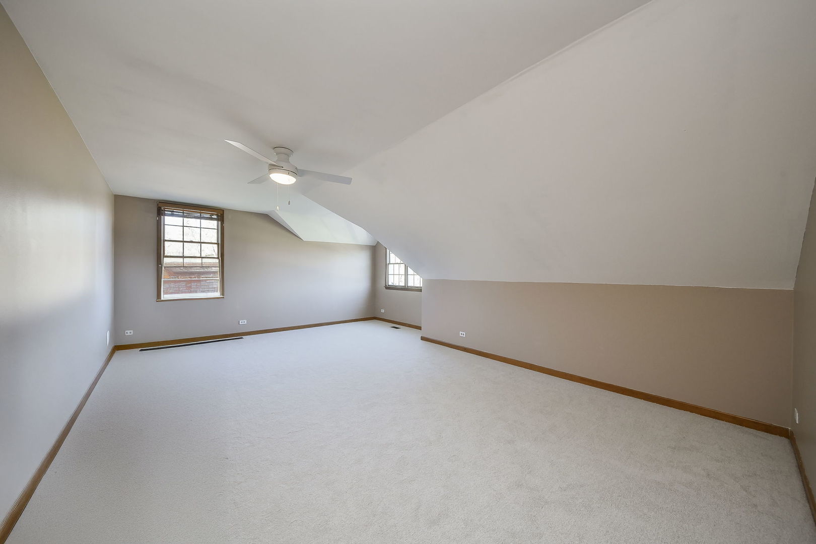 3N322 Knollview Court, Elburn, IL 60119