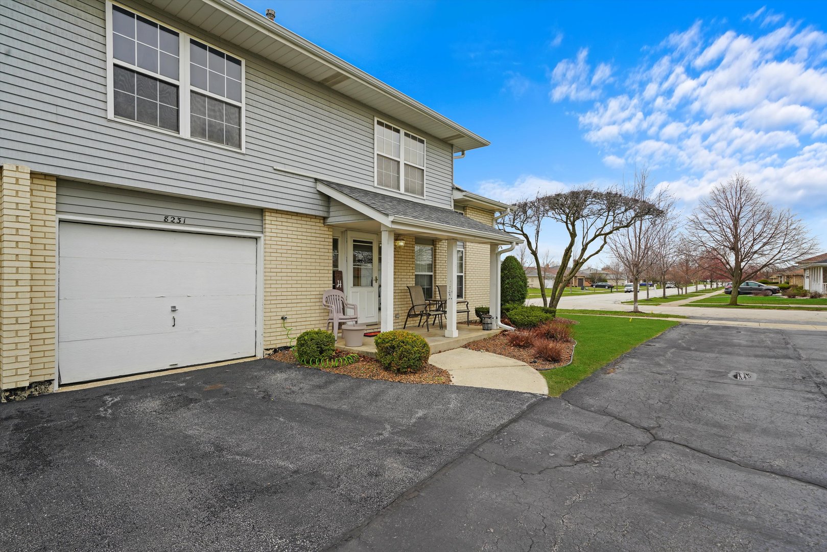 8231 170th Street, Tinley Park, IL 60477