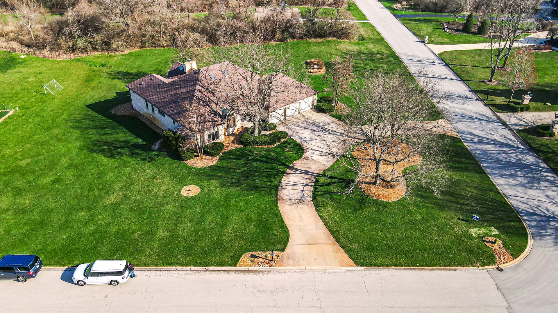 2601 Emily Lane, New Lenox, IL 60451