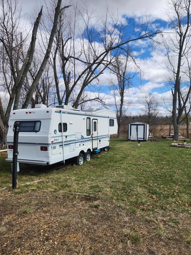 20-6 Woodhaven Lakes, Sublette, IL 61367
