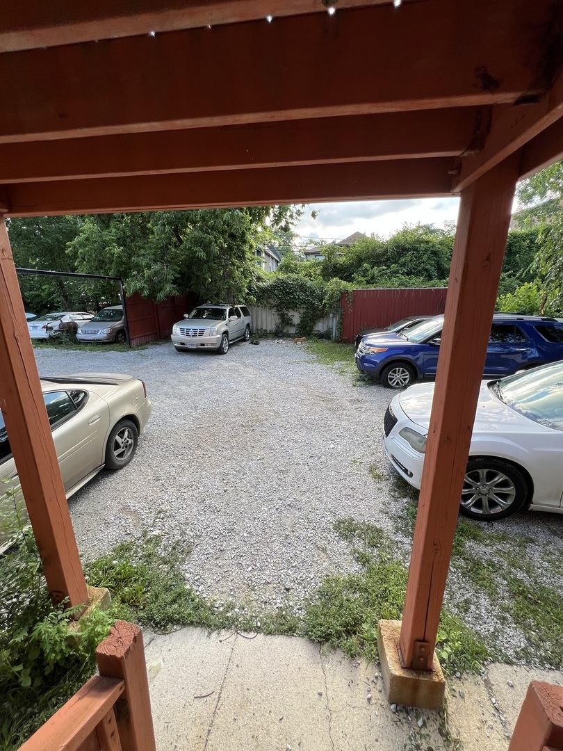 6526 S ROSS Avenue, Chicago, IL 60621
