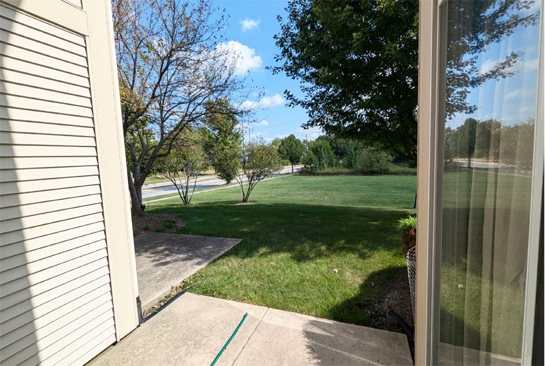 2425 Sunrise Circle, Aurora, IL 60503