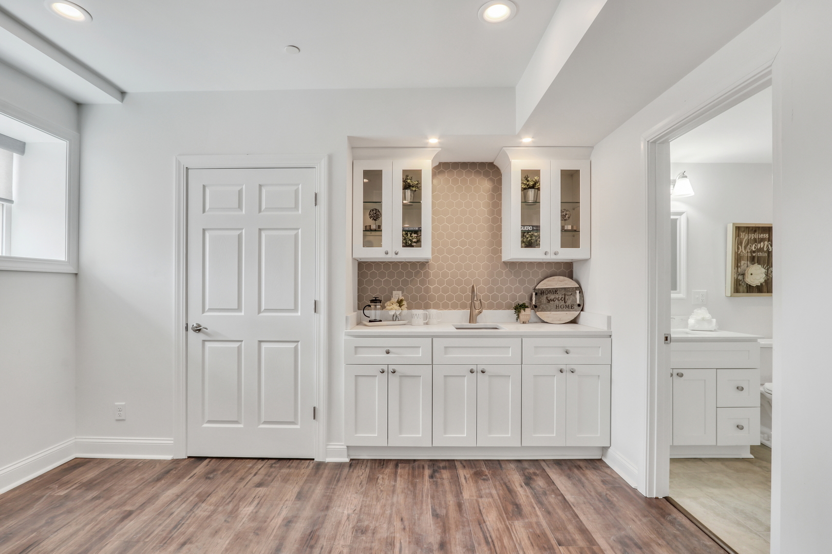 34197 N Jenna Lane, Gurnee, IL 60031