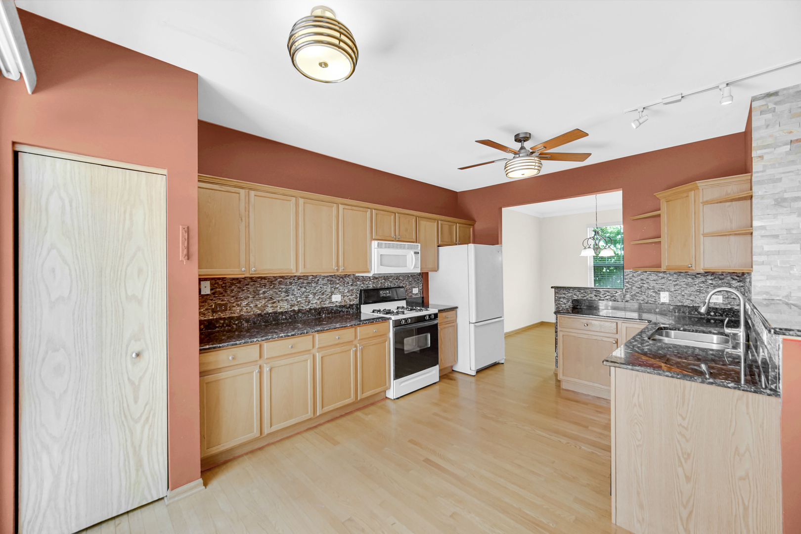 18524 Dearborn Court, Tinley Park, IL 60477