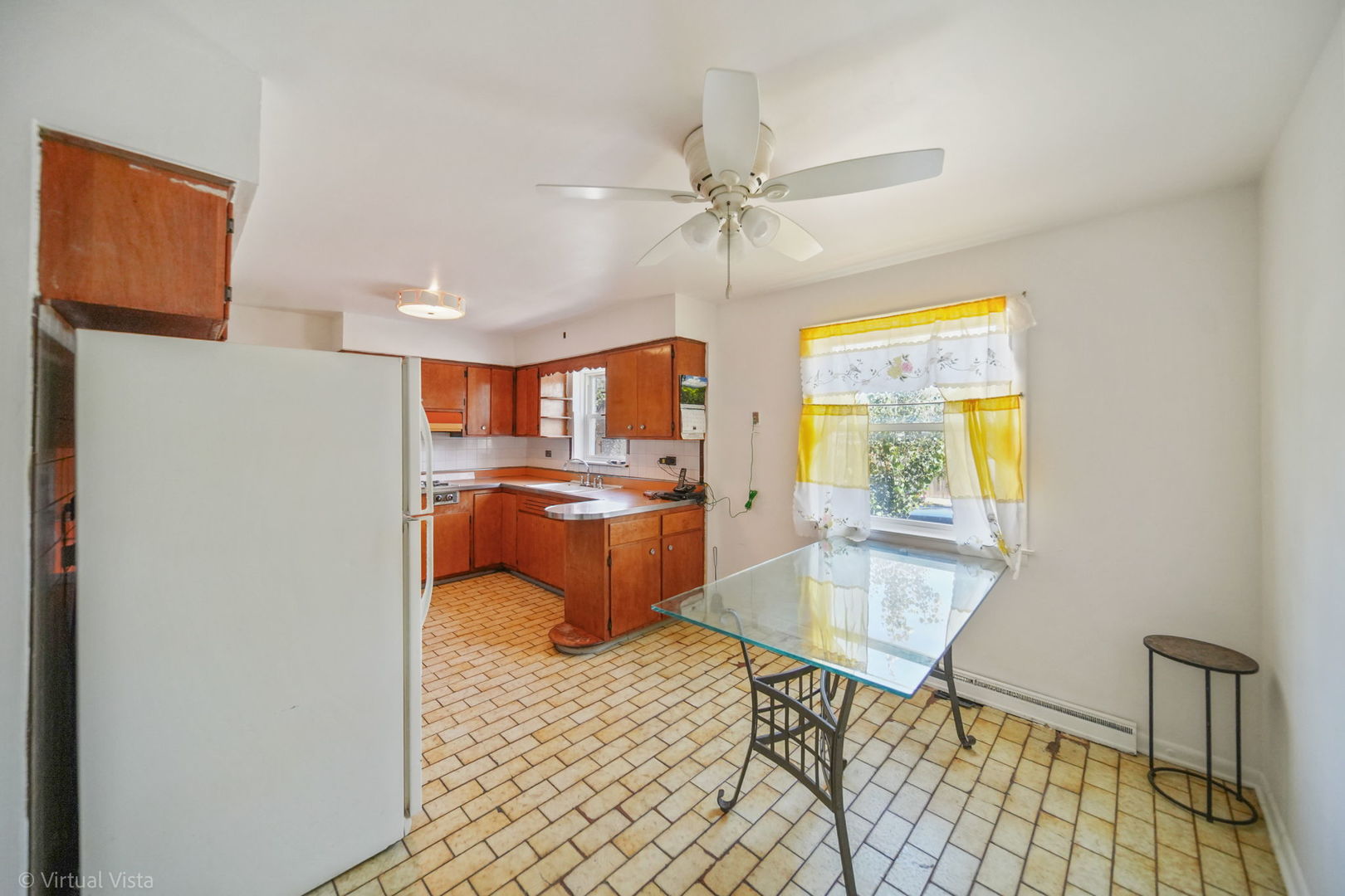 4400 W Cortez Street, Chicago, IL 60651