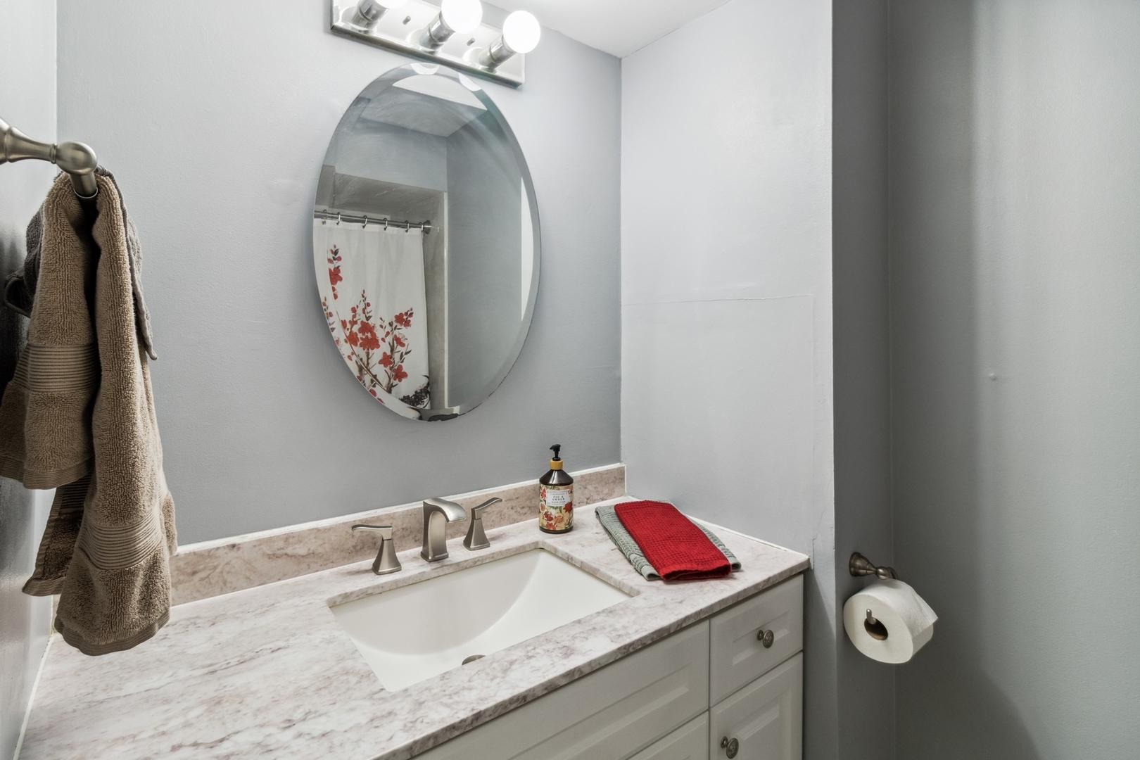820 Pahl Road #U11, Elk Grove Village, IL 60007