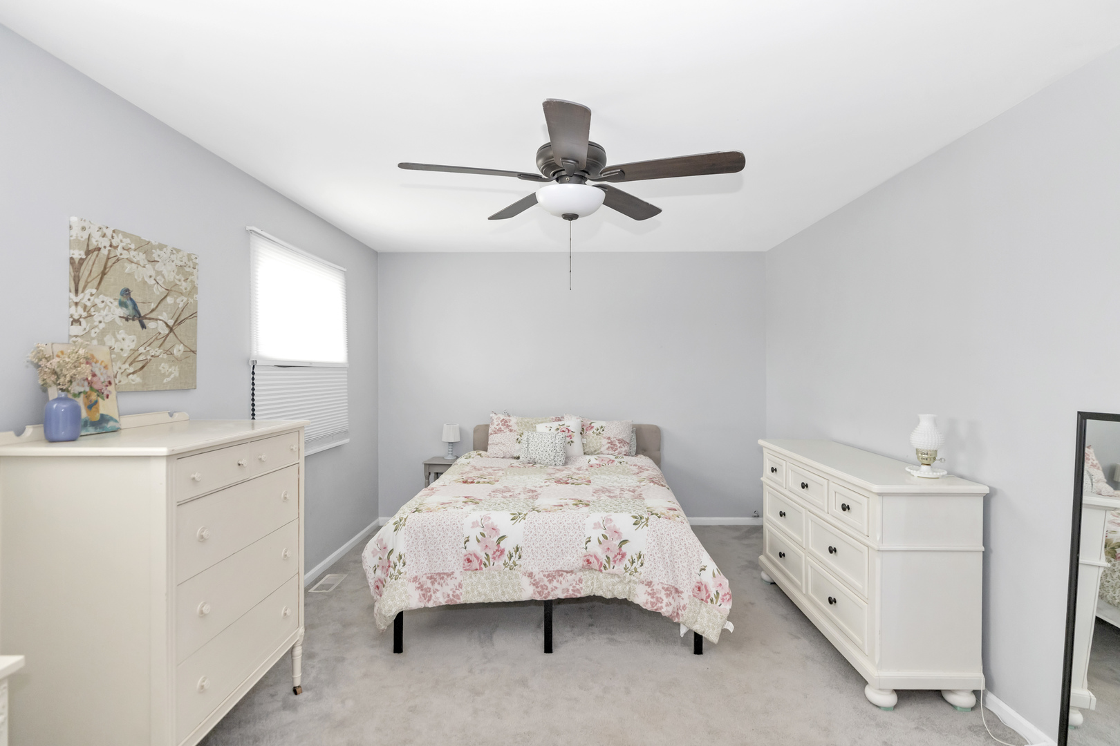 1385 Gloucester Court, Hoffman Estates, IL 60192