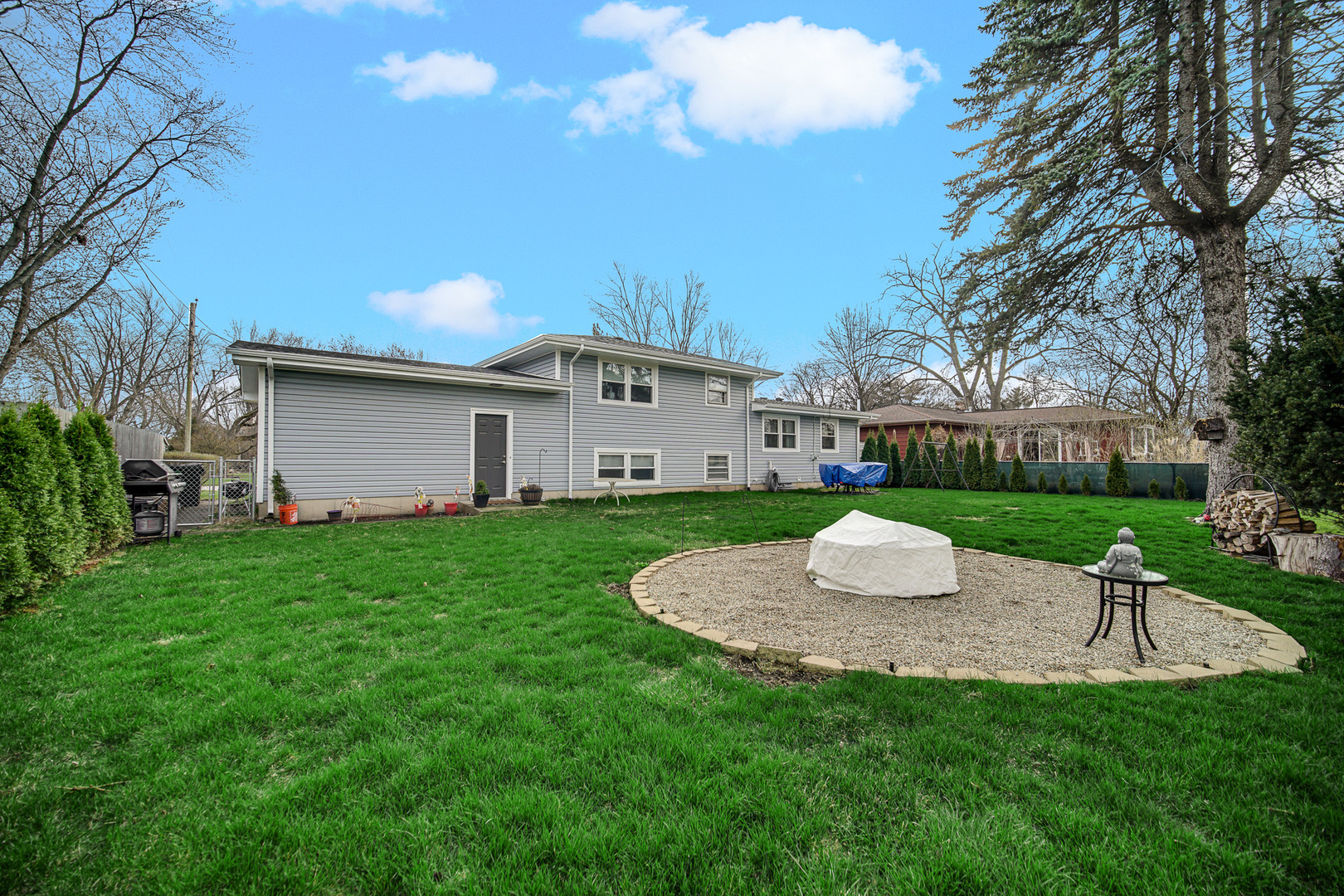 324 Weber Court, Cary, IL 60013