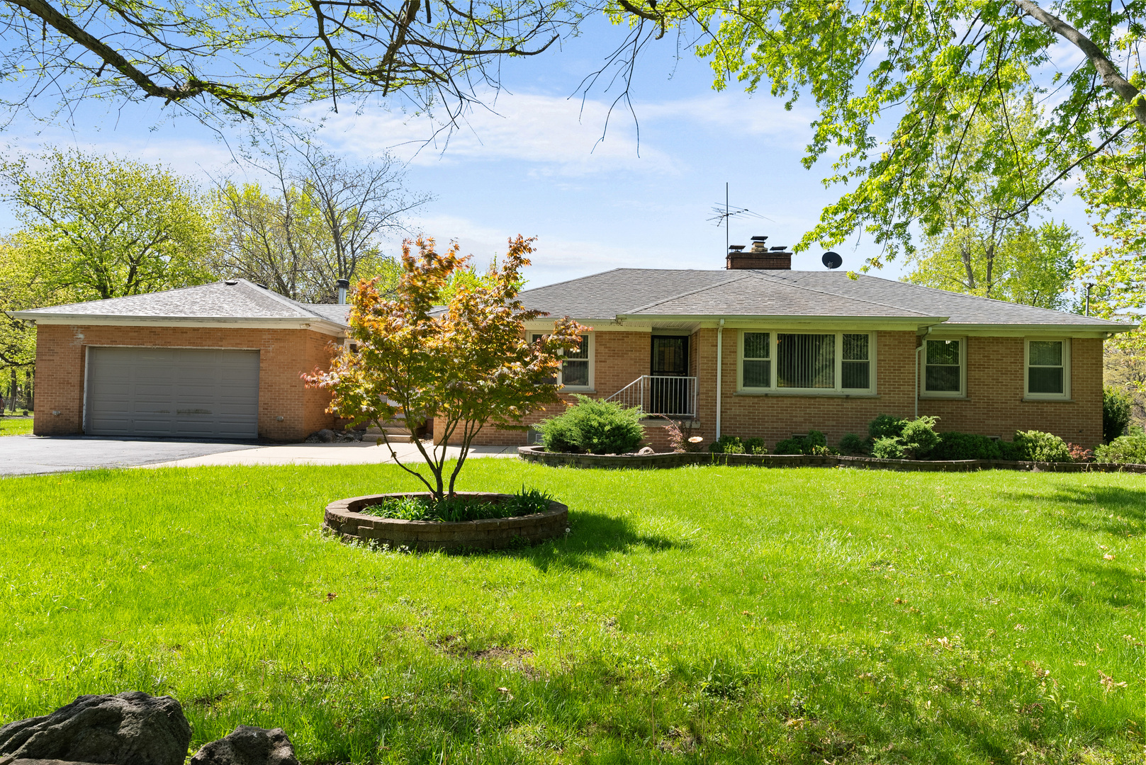 3315 E Bemes Road, Crete, IL 60417