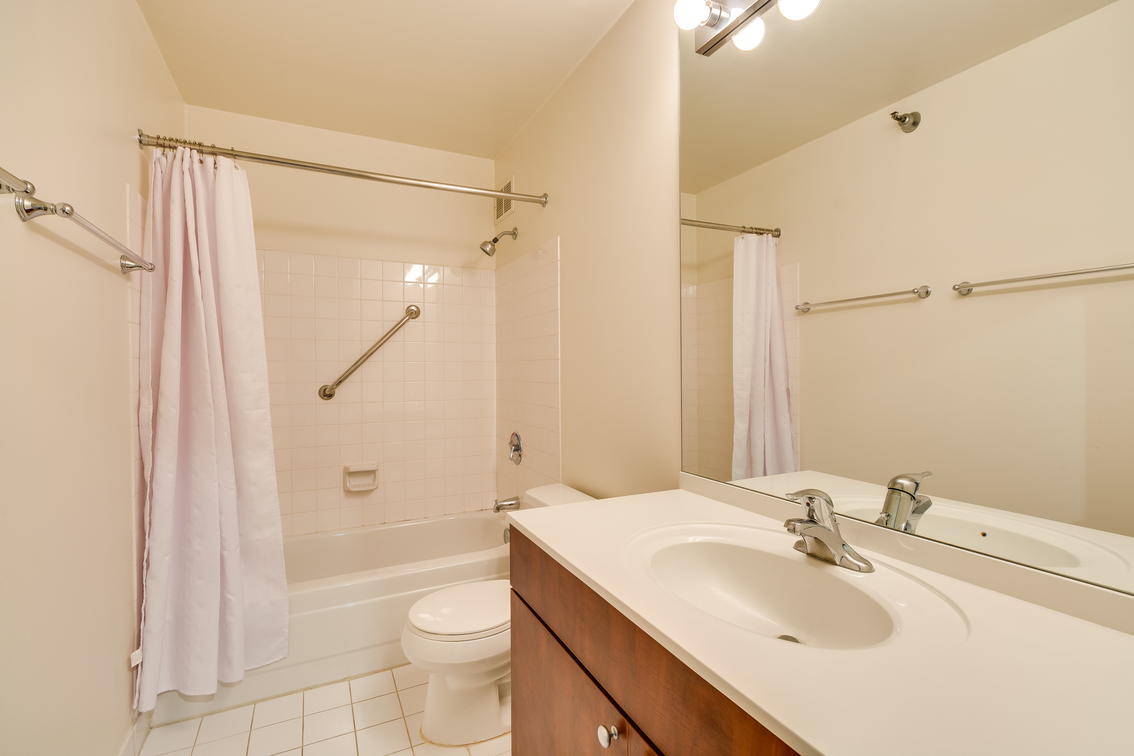 474 N LAKE SHORE Drive #1711, Chicago, IL 60611