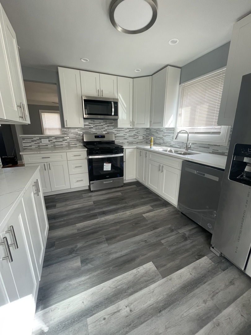 8616 S Paulina Street, Chicago, IL 60620