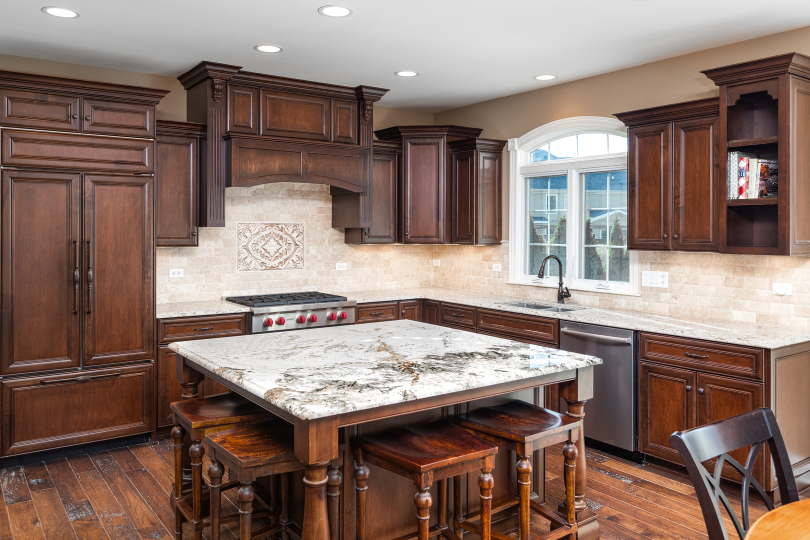 4203 Winterberry Avenue, Naperville, IL 60564