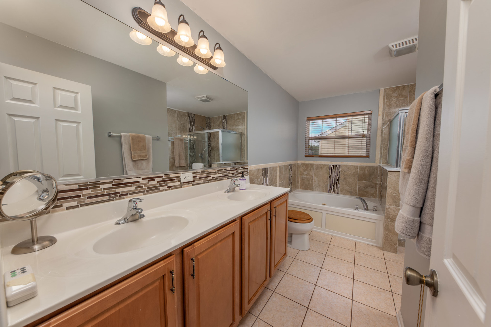 2192 Fescue Drive, Aurora, IL 60504