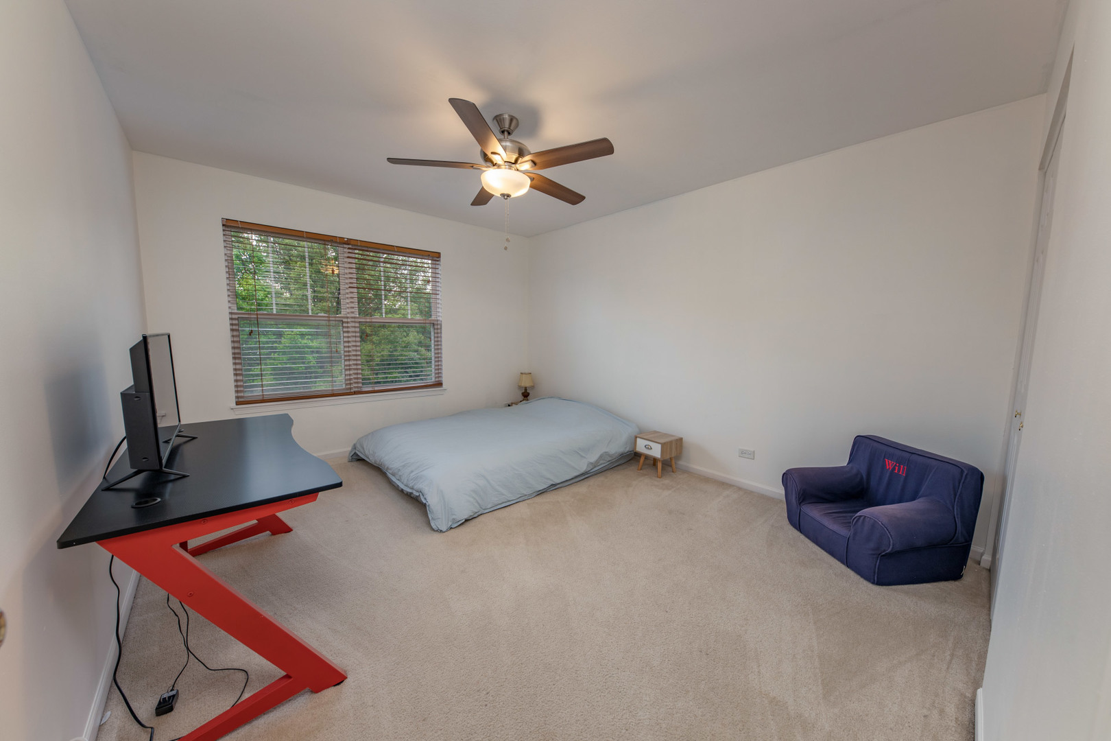 2192 Fescue Drive, Aurora, IL 60504