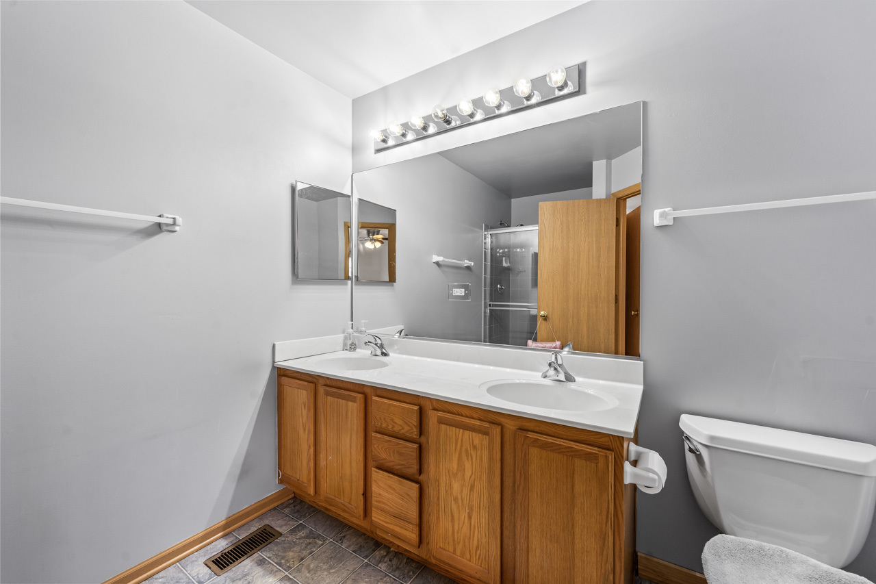 39164 Welsh Lane, Beach Park, IL 60083