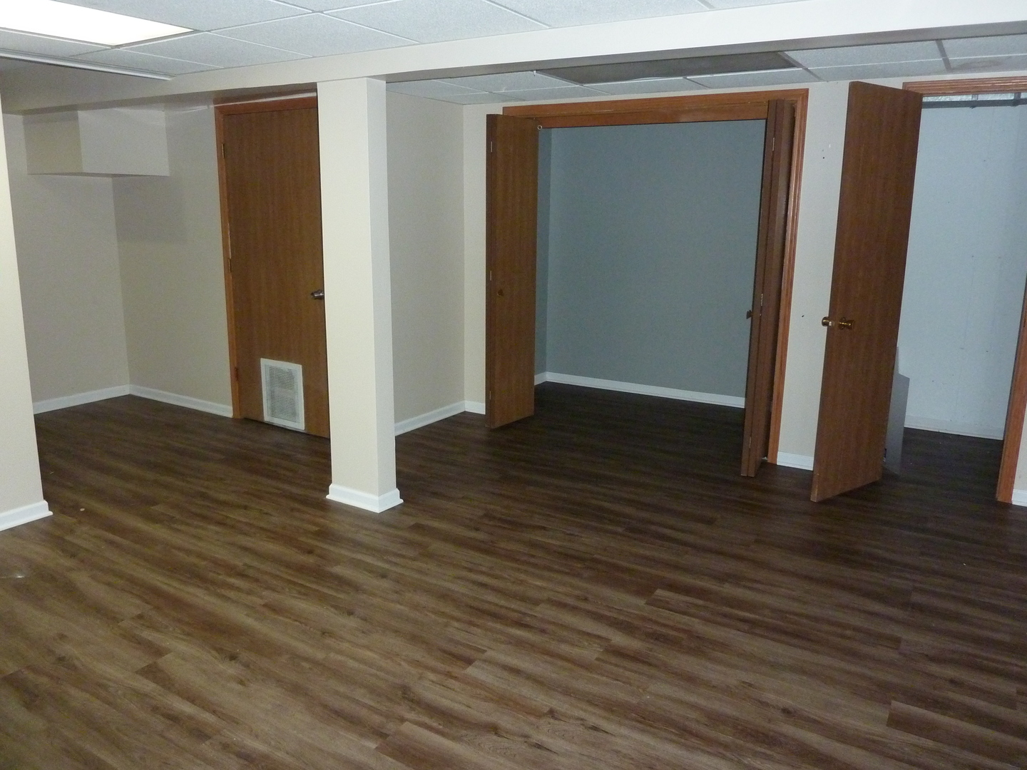275 London Place #275, Wheeling, IL 60090