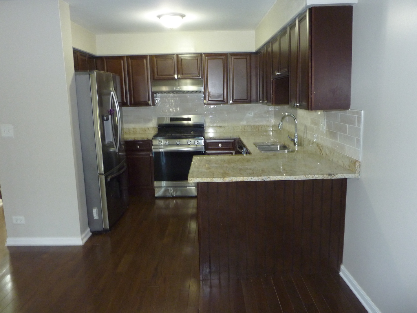 275 London Place #275, Wheeling, IL 60090