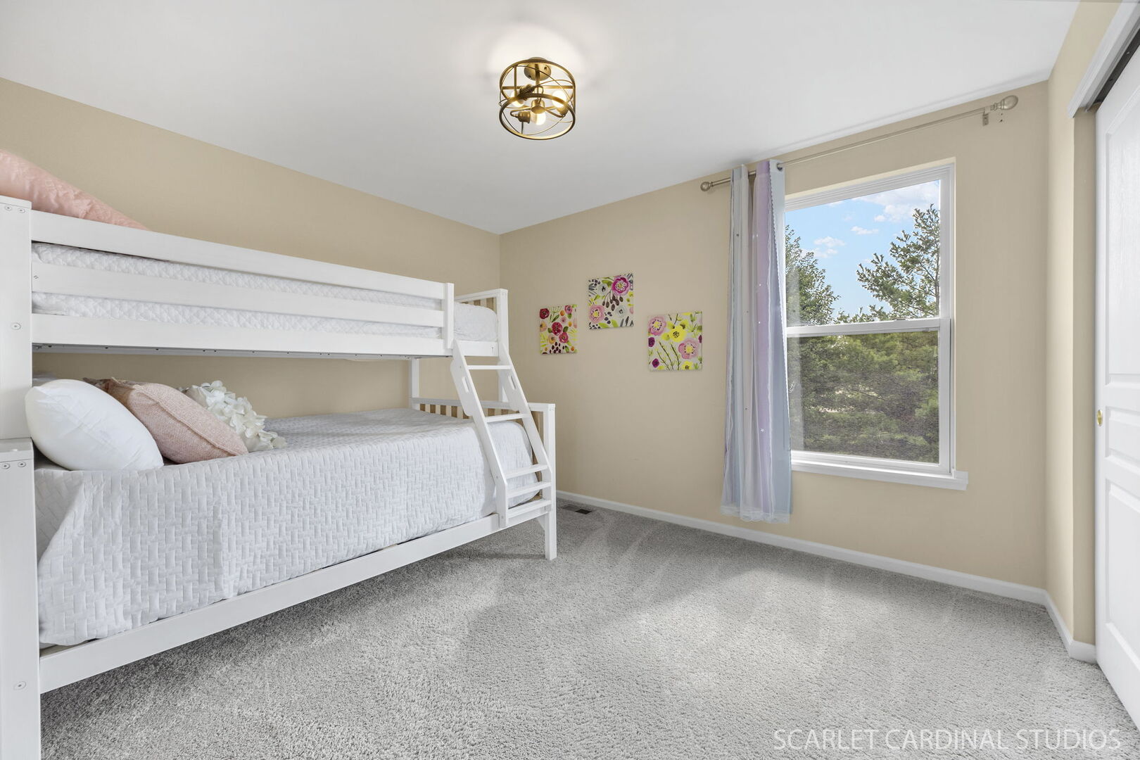 131 S Cranberry Street, Bolingbrook, IL 60490