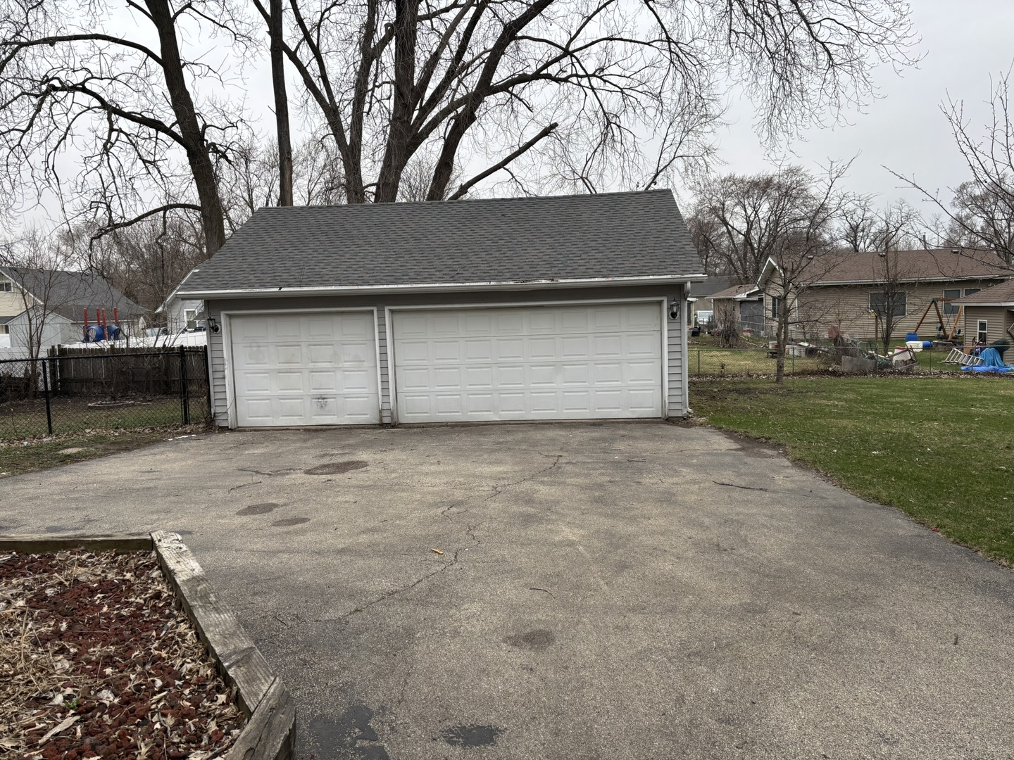638 Virgil Avenue, Elgin, IL 60120