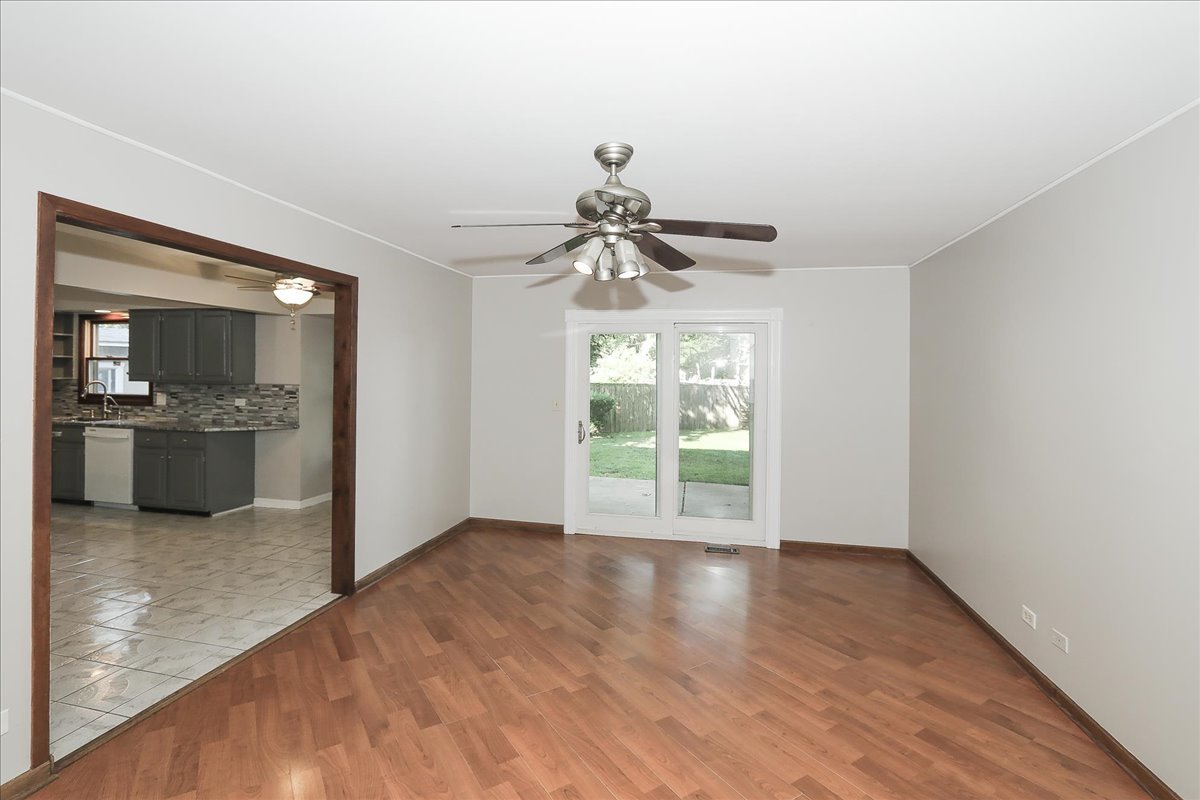 636 N Lyle Avenue, Elgin, IL 60123