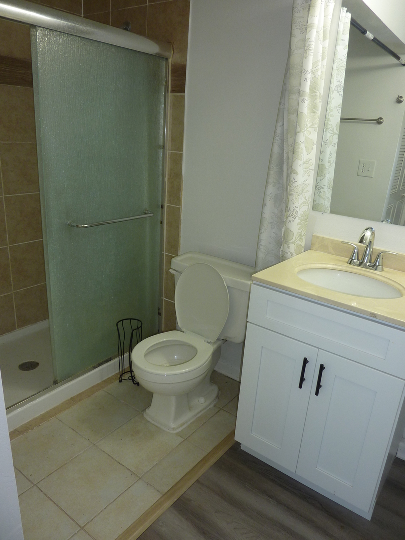 3900 Bayside Drive #3, Palatine, IL 60074