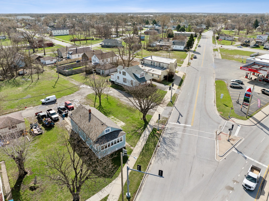 15211 Vincennes Road, Phoenix, IL 60426